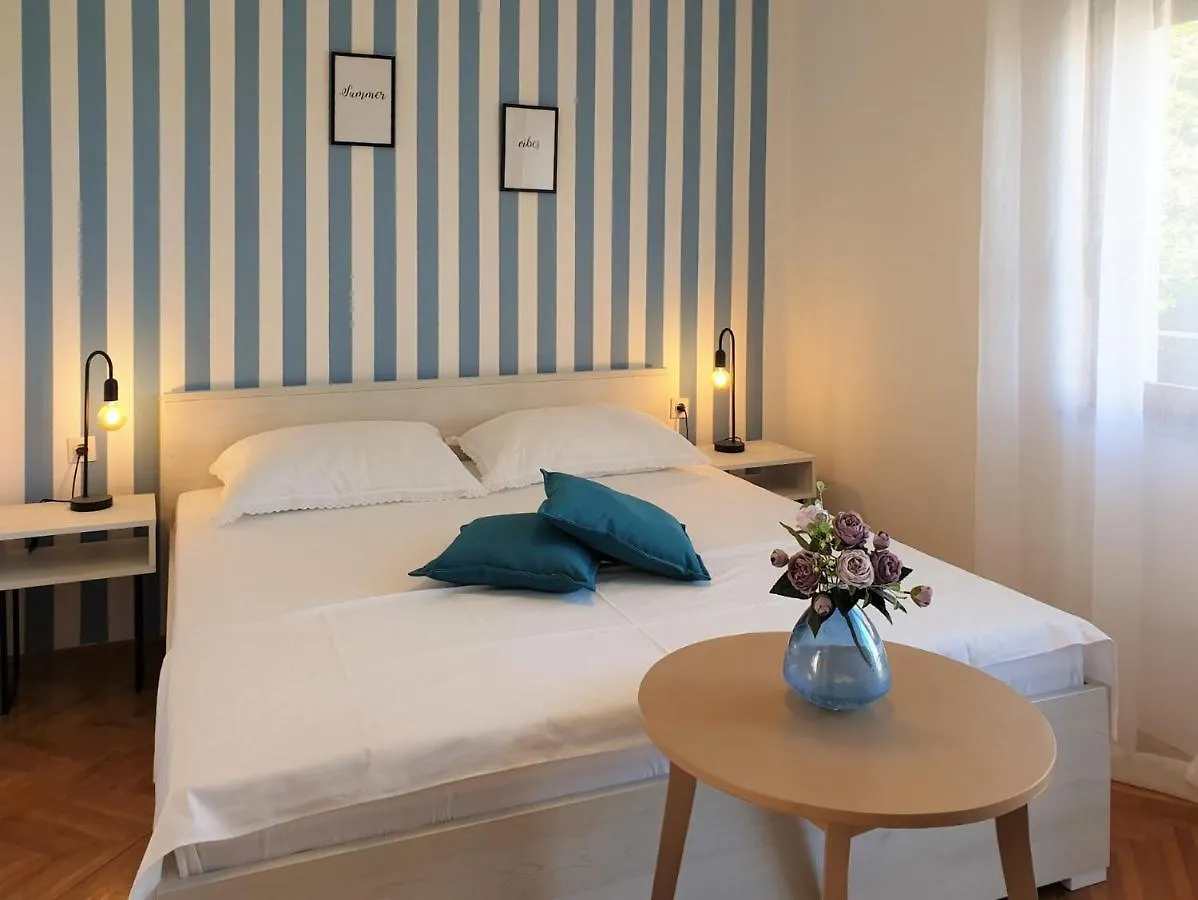 Apartmán Vladimir 6 Pax Crikvenica